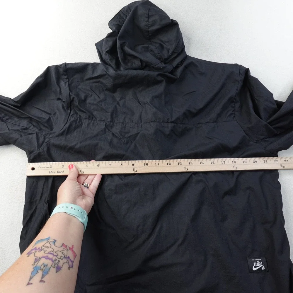 Nike SB Packable Anorak Jacket Mens Large Black Hooded Windbreaker CT5326